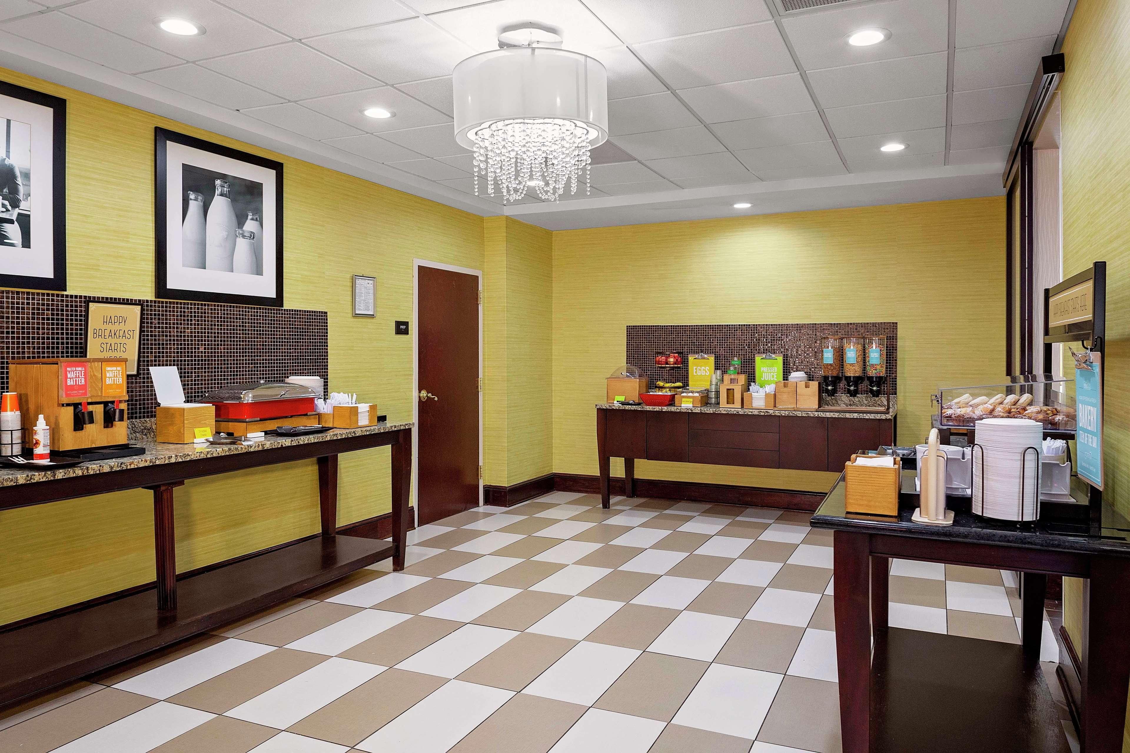 Hampton Inn Atlanta-Fairburn Eksteriør billede