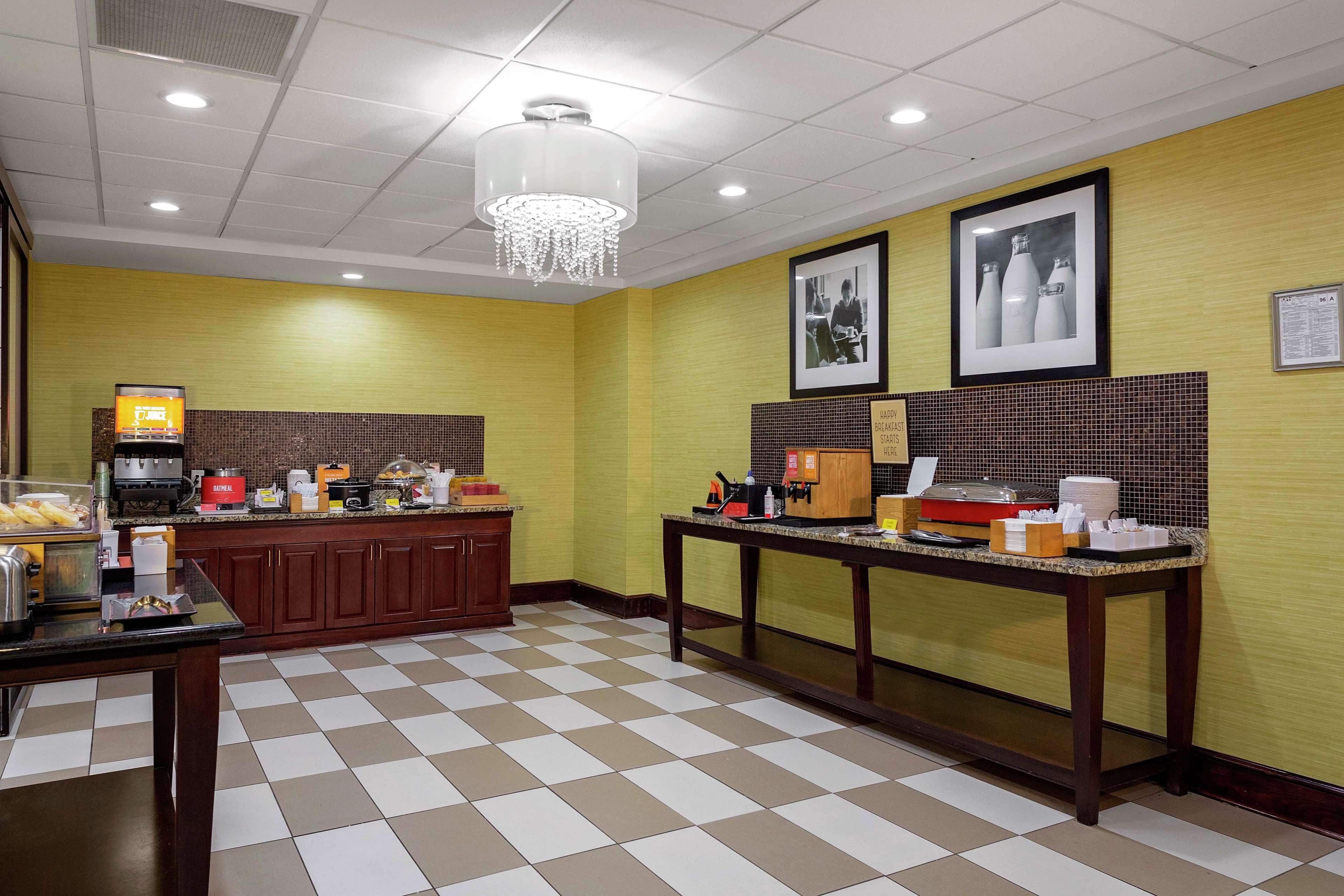 Hampton Inn Atlanta-Fairburn Eksteriør billede