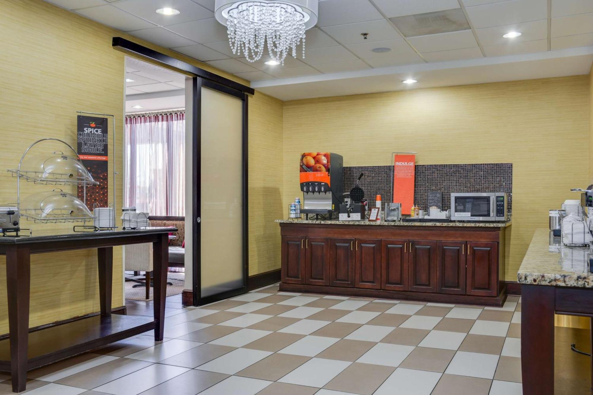 Hampton Inn Atlanta-Fairburn Eksteriør billede